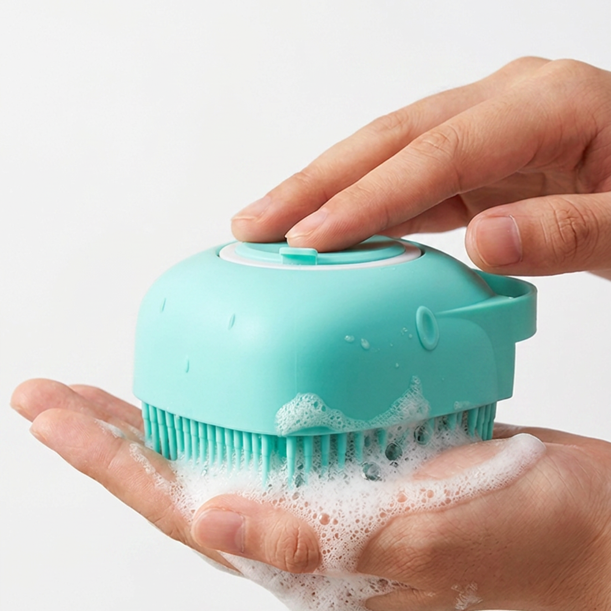 Bath Shampoo Massage Pet Brush